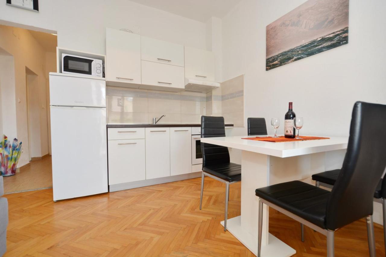 Apartments Antonija Stari Grad Kültér fotó