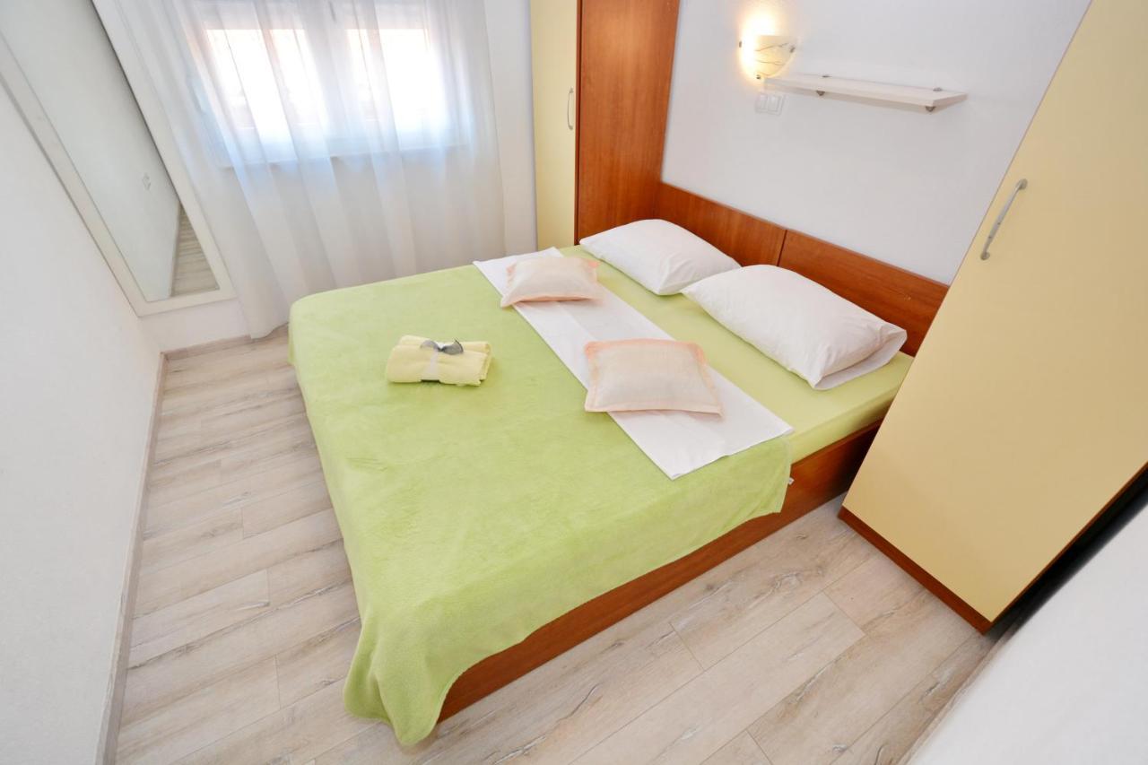 Apartments Antonija Stari Grad Kültér fotó