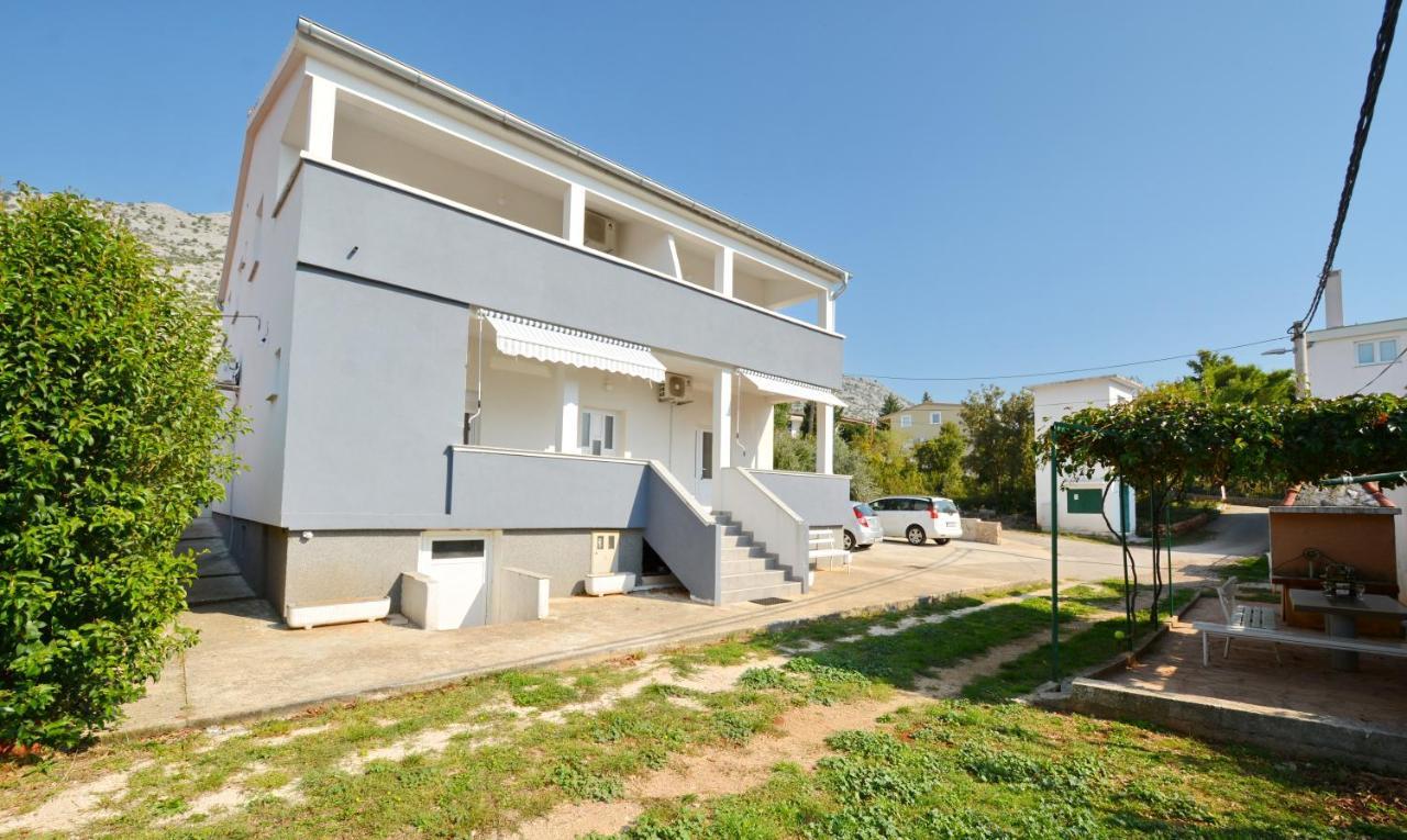 Apartments Antonija Stari Grad Kültér fotó