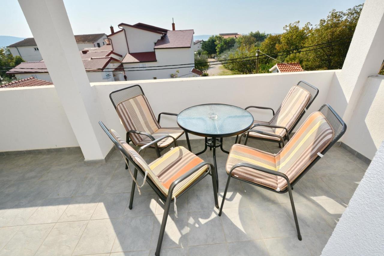 Apartments Antonija Stari Grad Kültér fotó