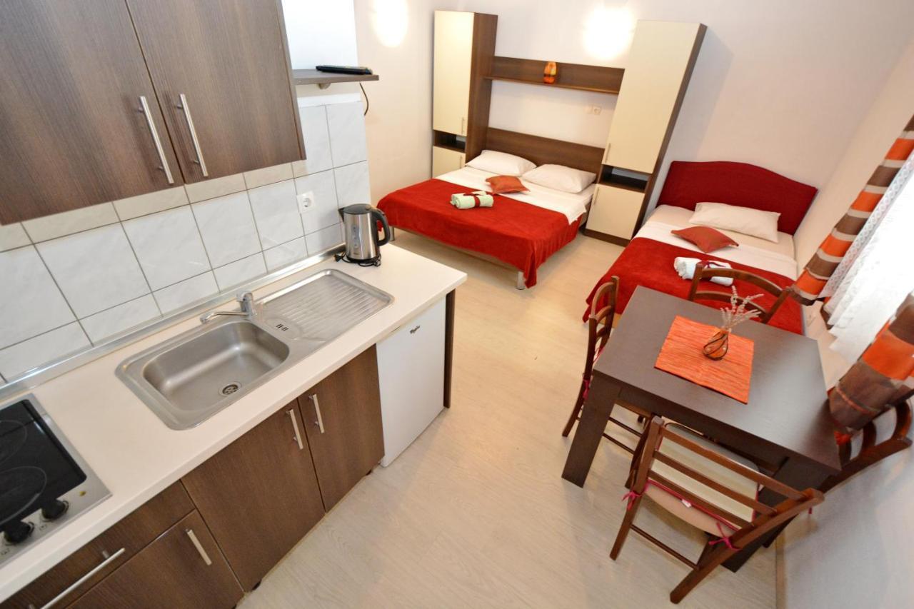 Apartments Antonija Stari Grad Kültér fotó