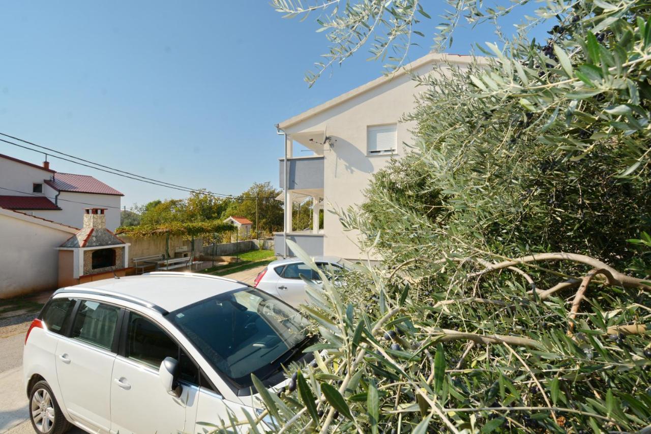 Apartments Antonija Stari Grad Kültér fotó