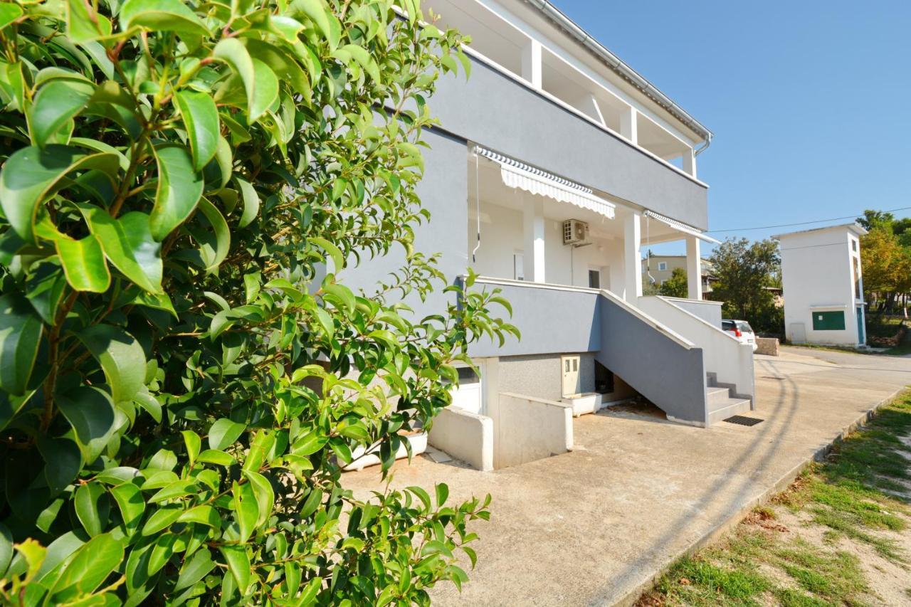 Apartments Antonija Stari Grad Kültér fotó